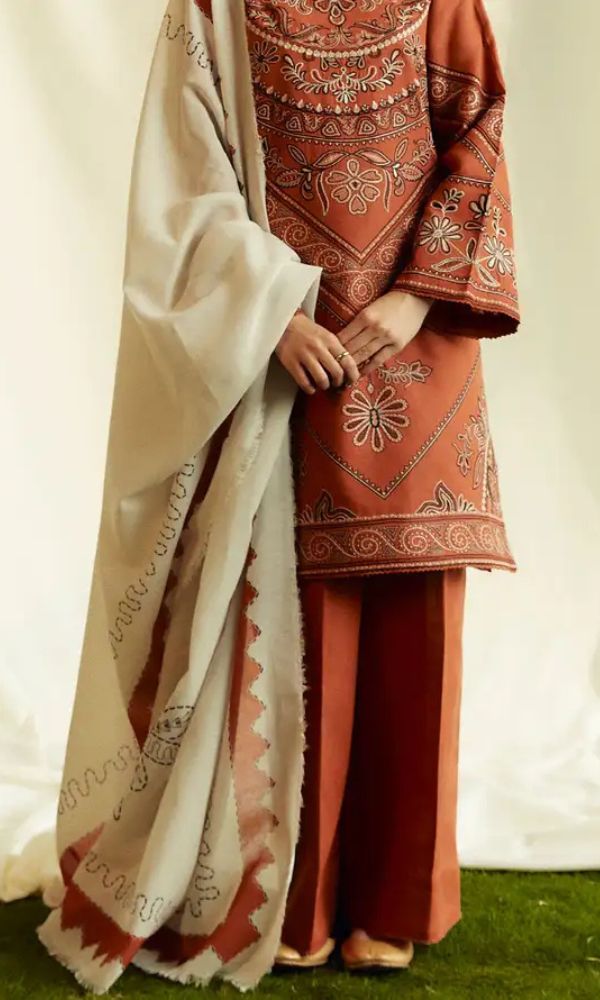 Dhanak 3pc unstitched heavy embroidered suit