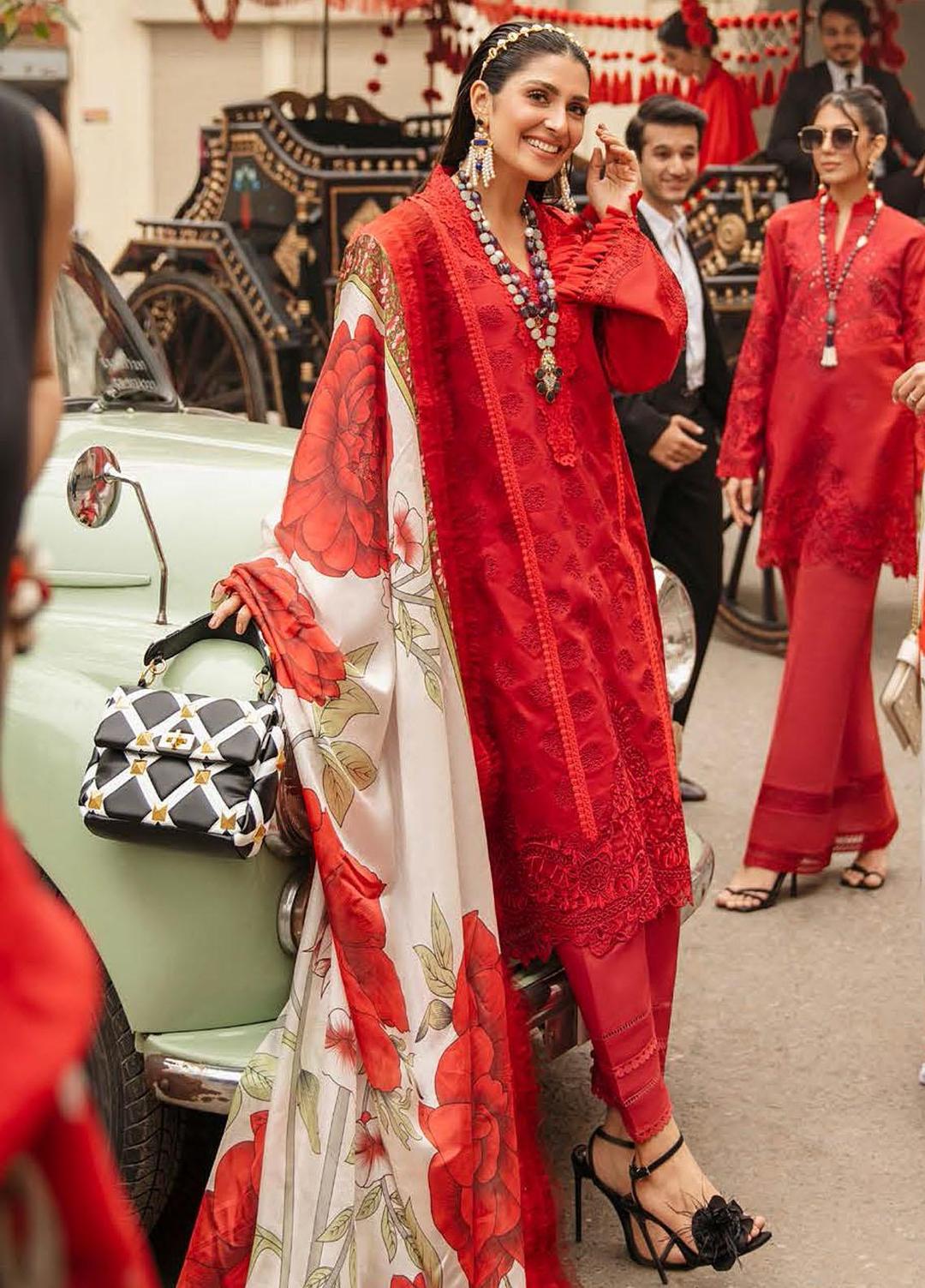 Mushq Embroidered Karandi Suits Unstitched 3 Piece MQ332FDV MSL23-05